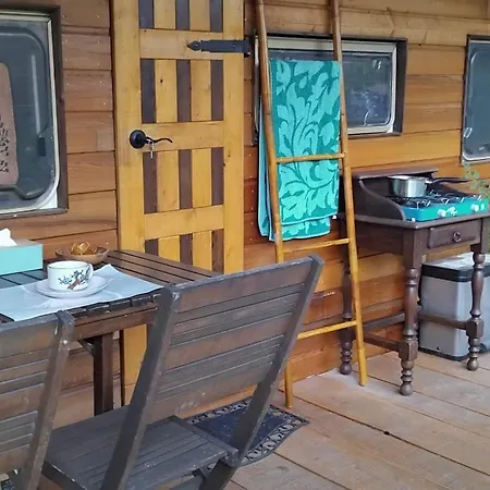 Caravane En Bois Campingplatz *